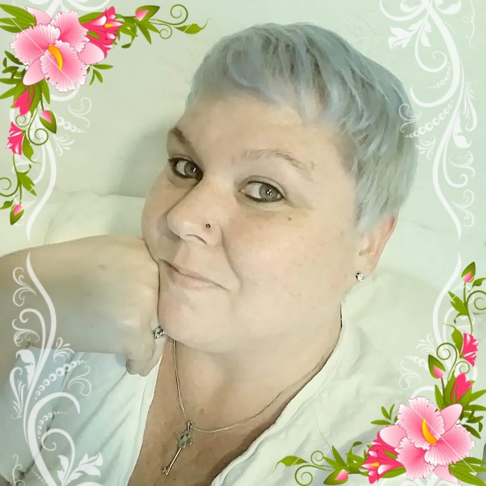 Meet your Posher, Laurie